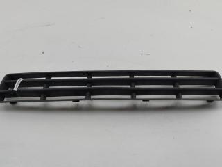 заглушка (решетка) в бампер Volkswagen Golf 4 поколение 2000, 1.4 л., бензин, МКПП, зелёный, хетчбэк 5 дв., 1J853677