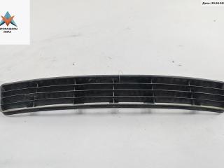 заглушка (решетка) в бампер Audi A4 B5 1997, 2.8 л., бензин, АКПП, серый, седан, 8D0807683