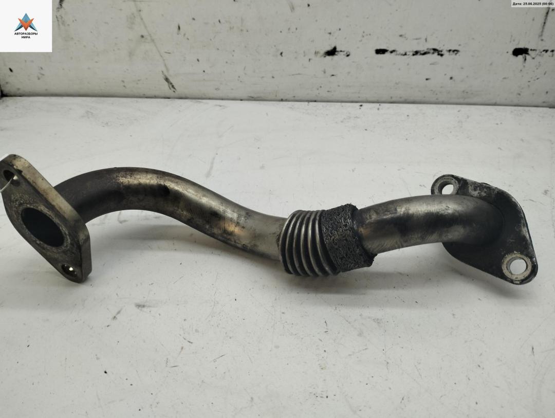 трубка системы рециркуляции EGR Volkswagen Golf 4 поколение 2001, 1.9 л., дизель, МКПП, синий, универсал, 038131521J - фото №1