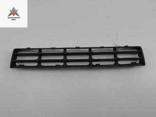 заглушка (решетка) в бампер Volkswagen Golf 4 поколение 2000, 1.9 л., дизель, МКПП, синий, хетчбэк 5 дв., 1J0853677D