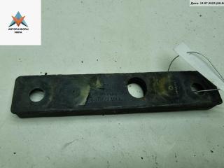 кронштейн (крепление) Volkswagen Passat B5 [рестайлинг] 2001, 2.0 л., бензин, МКПП, синий, универсал, 3B0823481A