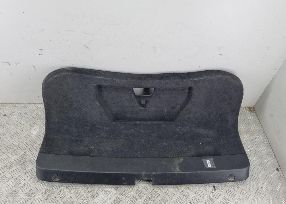 обшивка крышки багажника Volkswagen Passat B5+ (GP) 2001, 1.9 л., дизель, МКПП, серый, седан, 3B5867695