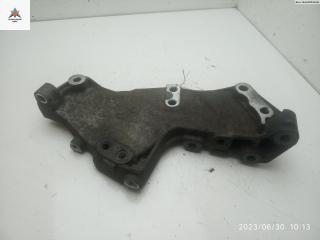 кронштейн (крепление) Opel Vivaro A [рестайлинг] 2007, 2.0 л., дизель, 8200399938