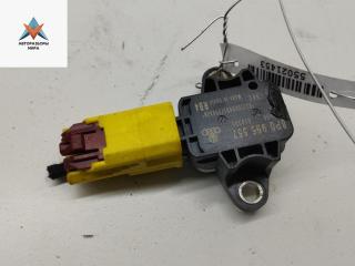 датчик AirBag Audi A4 B7 2004, 2.5 л., дизель, АКПП, серый, универсал, 8P0955557