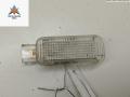 фонарь салона (плафон) Audi A6 4B/C5 1997, 1.8 л., Ti, бензин, МКПП, чёрный, седан, 4B0947415 - фото №2