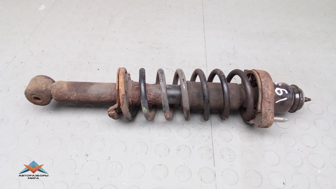 амортизатор задний правый Mitsubishi ASX 1 поколение 2011, 1.8 л., дизель, МКПП, внедорожник 5 дв. - фото №1