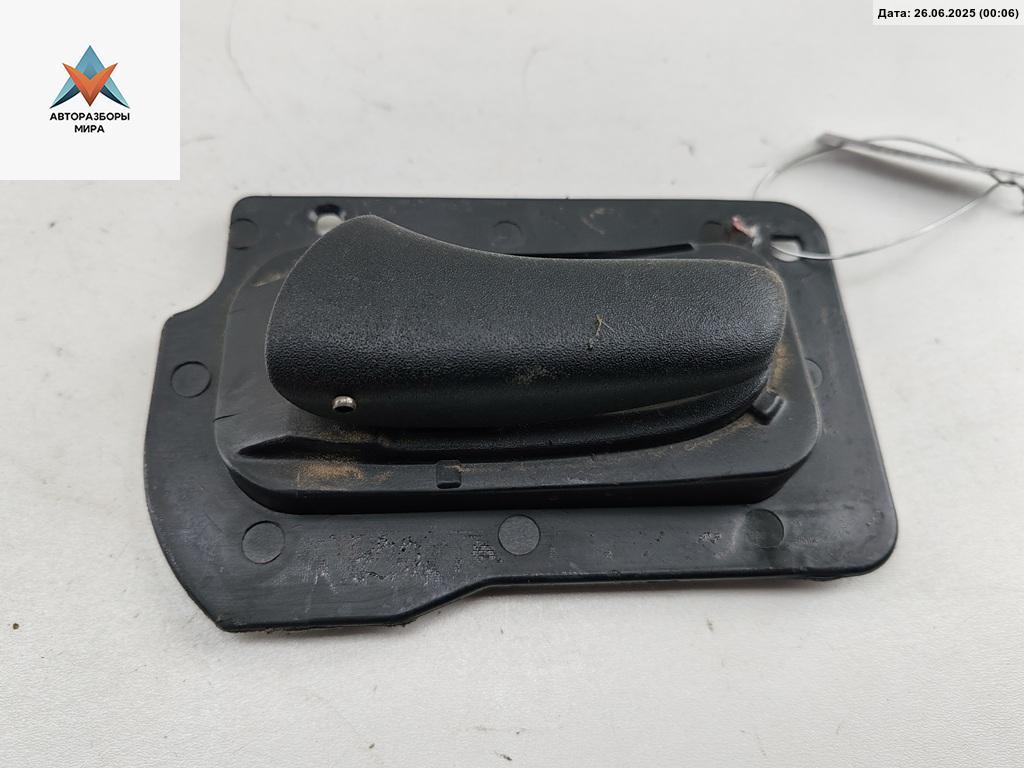 ручка внутренняя передняя левая Opel Vectra B 1996, 1.8 л., бензин, МКПП, серый, седан, 90506459LH - фото №1