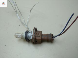 Патрон лампы фары Opel Vivaro A [рестайлинг] 2006, 2.0 л., дизель, МКПП, белый, микроавтобус, 7700415343