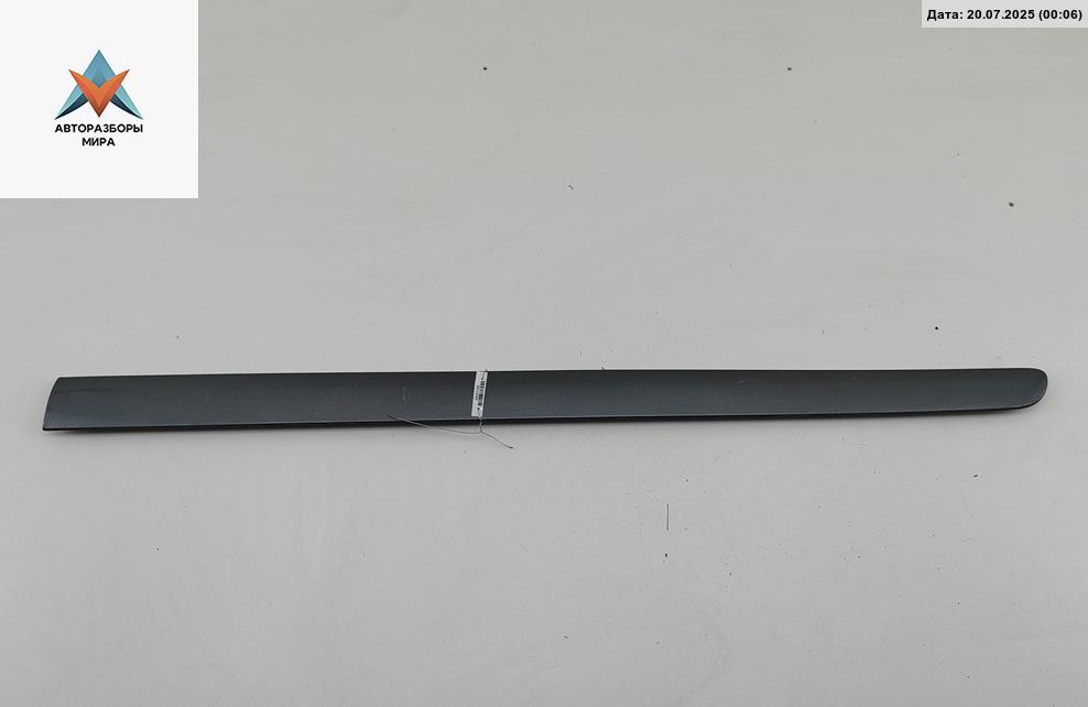 молдинг двери передней правой Volkswagen Touran 1 поколение 2005, 1.6 л., бензин, МКПП, серый, минивэн, 1T0853516 - фото №1