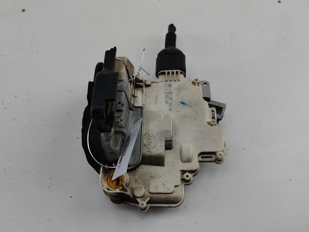 замок двери передней левой Audi A4 B7 2005, 2.0 л., дизель, АКПП, синий, универсал, 8E1837015