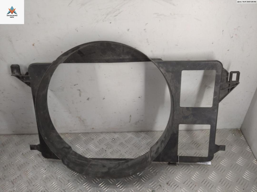 диффузор вентилятора Ford Transit 7 поколение 2007, 2.4 л., дизель, МКПП, белый, микроавтобус - фото №1