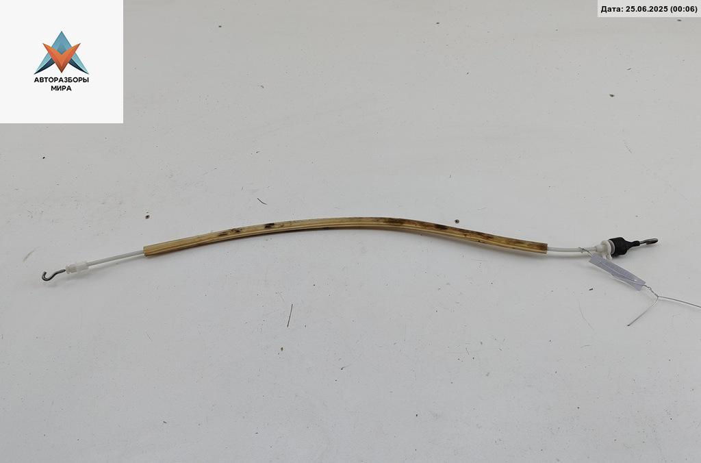 трос двери Audi A4 B5 1997, 2.8 л., бензин, АКПП, серый, седан - фото №1