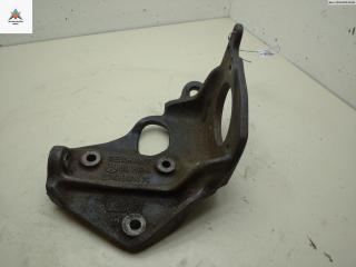 кронштейн ТНВД Volkswagen Transporter T4 1994, 2.4 л., дизель, МКПП, белый, микроавтобус, 074130147C