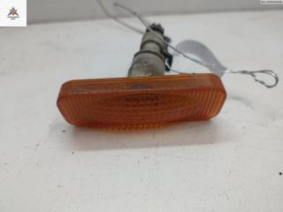 повторитель передний правый Opel Omega B 1997, 2.0 л., бензин, АКПП, жёлтый, универсал