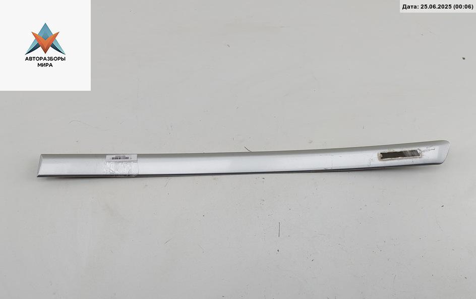 молдинг двери задней левой Audi A4 B6 2004, 1.8 л., Ti, бензин, МКПП, серый, универсал, 8E0853963 - фото №1