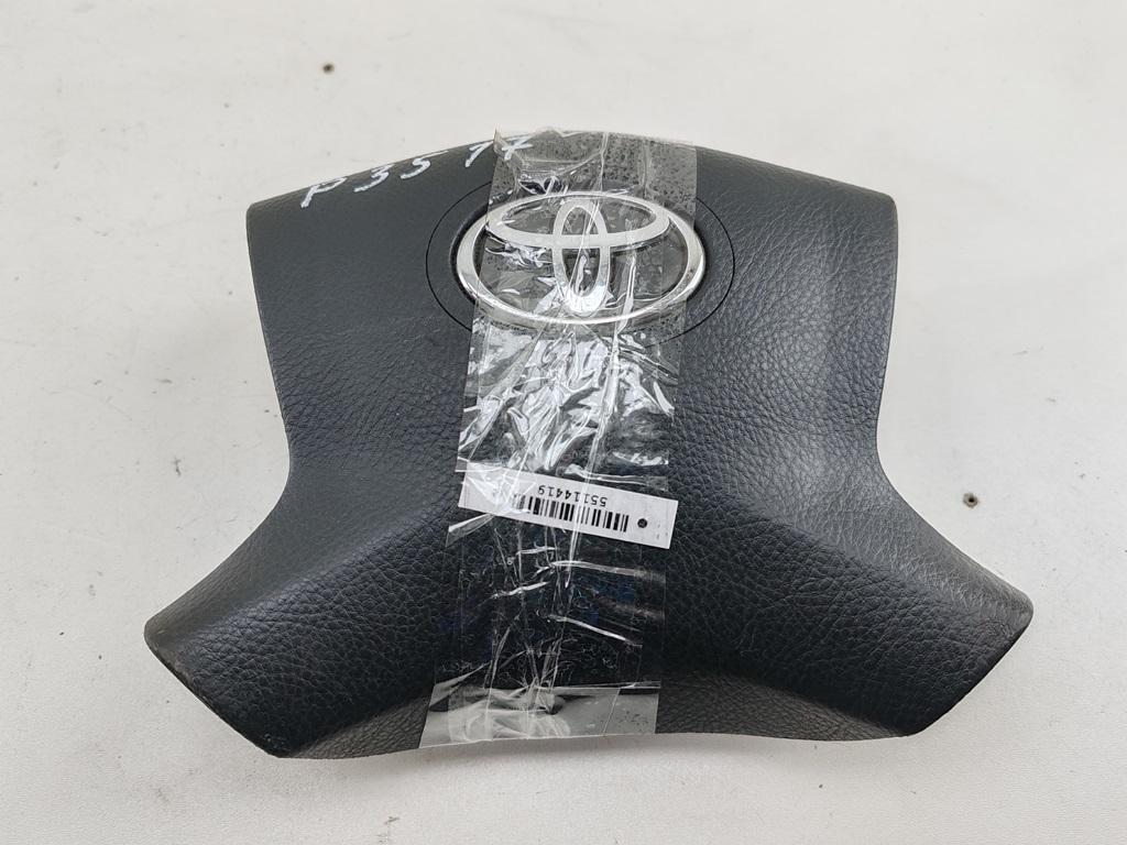 подушка безопасности водителя Toyota Avensis 2003, 1.8 л., бензин, МКПП, серый, хетчбэк 5 дв., 4513005112