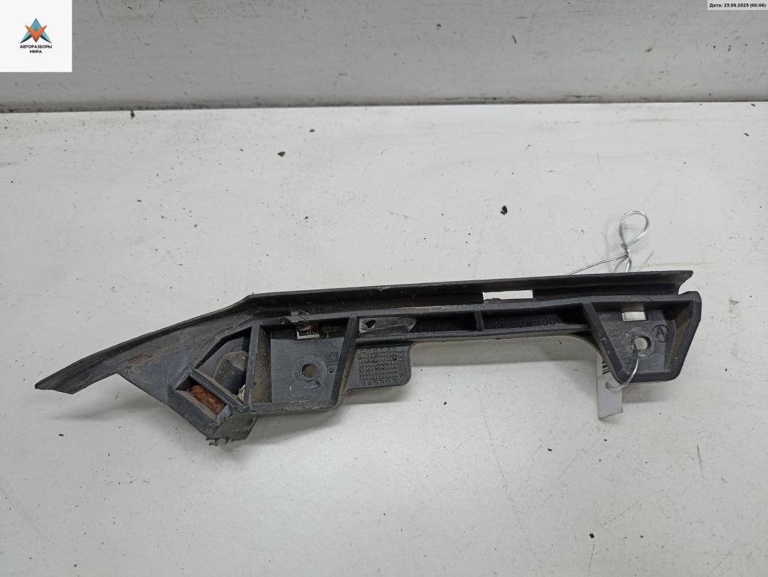 кронштейн переднего бампера Opel Astra G 2001, 1.2 л., бензин, МКПП, синий, хетчбэк 5 дв., 90559500 - фото №1