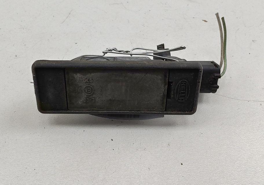 подсветка номера Peugeot 307 2003, 1.6 л., бензин, МКПП, серый, хетчбэк 5 дв., 9635678580