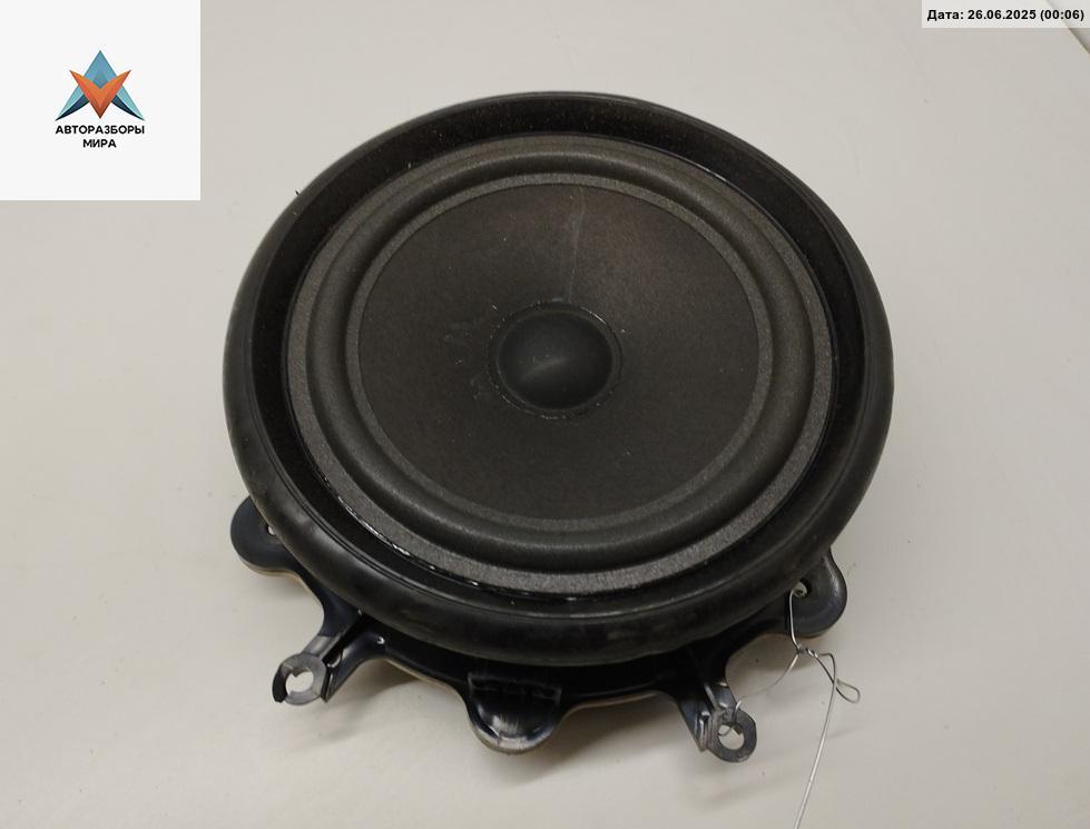 динамик двери Audi A4 B7 2004, 2.5 л., дизель, АКПП, серый, универсал, 8E0035411 - фото №1