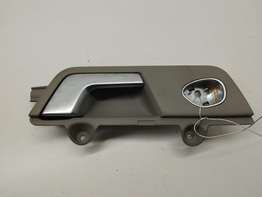 ручка внутренняя передняя правая Audi A4 B7 2004, 2.5 л., дизель, АКПП, серый, универсал, 8E1837020