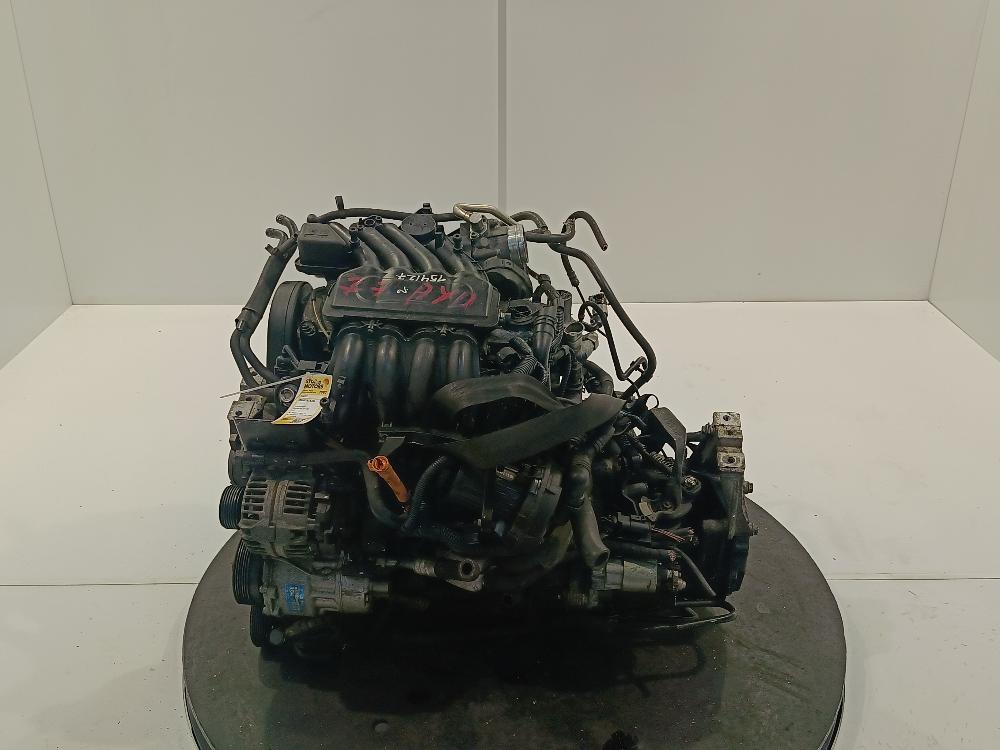 двигатель Volkswagen Beetle 2003, Бензин 1.6, цвет, AYD - фото №1