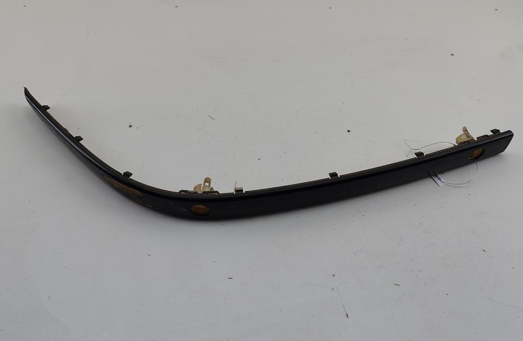 молдинг переднего бампера BMW 5 E39 2002, 2.2 л., бензин, МКПП, чёрный, универсал, 7005964