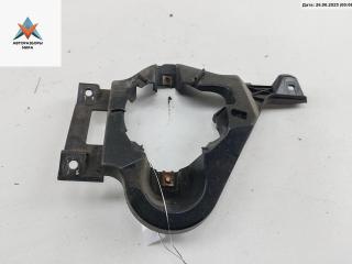 рамка фары противотуманной правой BMW 1 серия E81/E82/E87/E88 2006, 1.6 л., бензин, МКПП, чёрный, хетчбэк 5 дв., 7118152