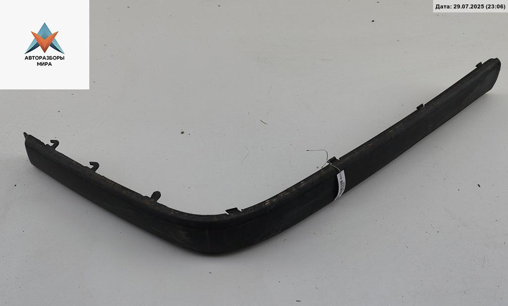 молдинг переднего бампера BMW 5 серия E34 1989, 2.4 л., дизель, МКПП, серый, седан, 8148815 - фото №1