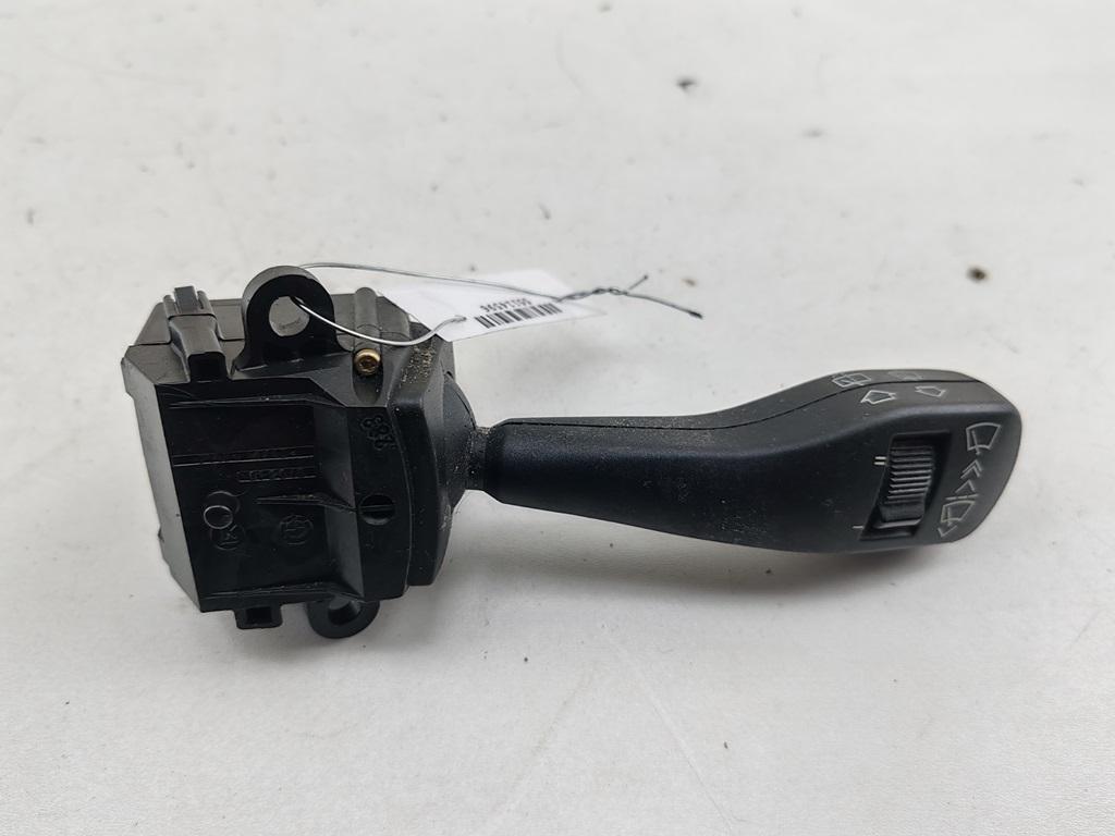 переключатель дворников BMW 3 E46 2003, 1.8 л., бензин, МКПП, чёрный, хетчбэк 3 дв., 8363669