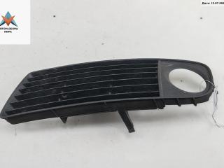 заглушка (решетка) в бампер Audi A6 4B/C5 2000, 2.5 л., дизель, АКПП, серый, универсал, 4B0807681