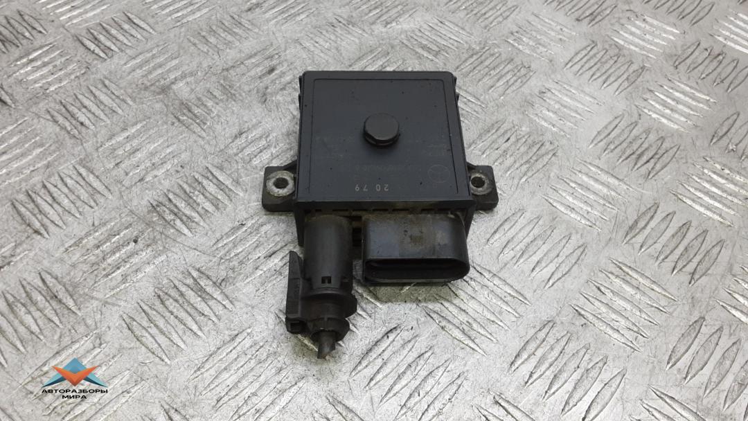 реле накала свечей Mercedes-Benz CLS-Класс C219 2006, 3.0 л., D 320CDI, дизель, АКПП, седан, A6421532079000 - фото №1