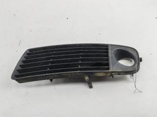 заглушка (решетка) в бампер Audi A6 4B/C5 1998, 2.4 л., бензин, АКПП, серый, седан, 4B0807681