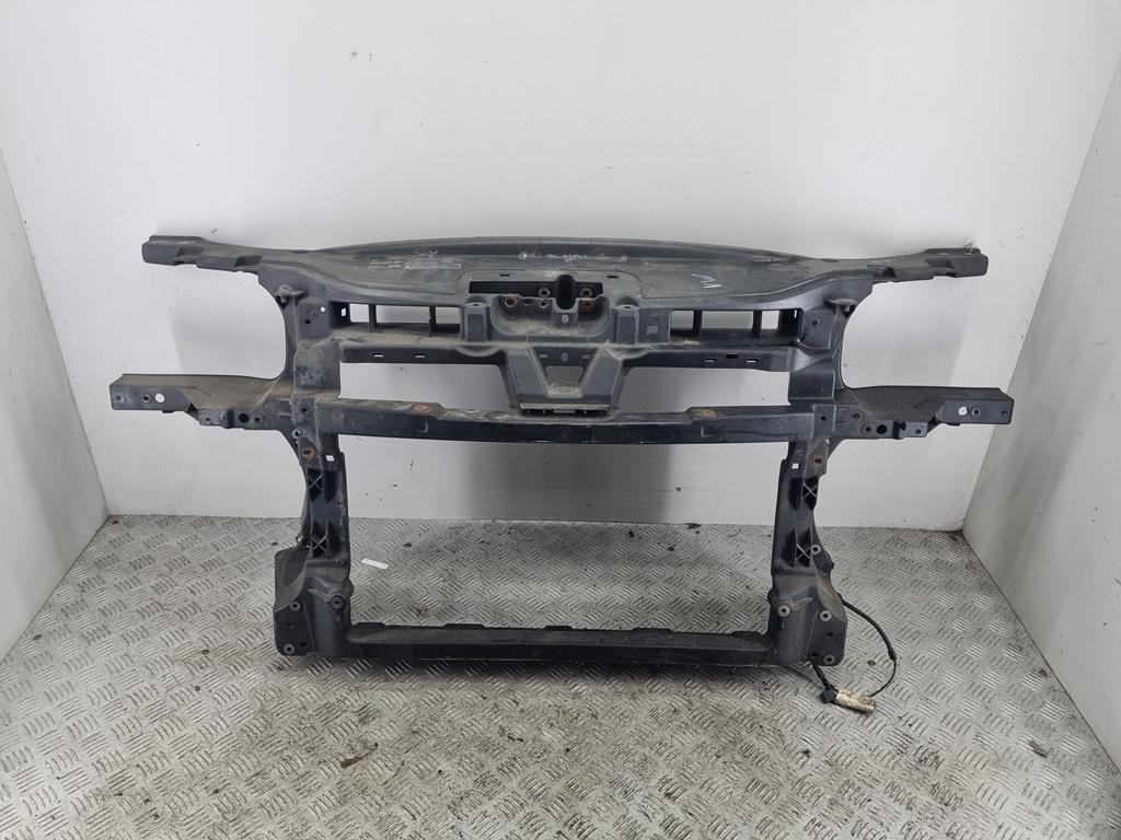 Рамка радиатора Volkswagen Touran 2004, 1.6 л., бензин, АКПП, зелёный, минивэн