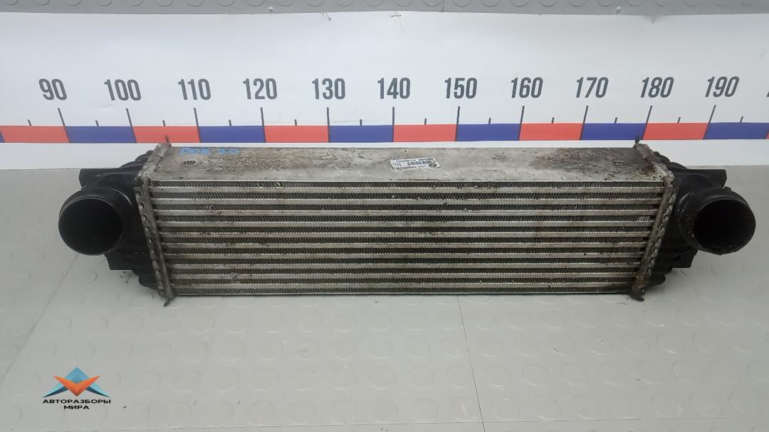 радиатор интеркулера BMW 5 серия F07/F10/F11 2011, 3.0 л., D 530d, дизель, АКПП, хетчбэк 5 дв., 1751780562906 - фото №1