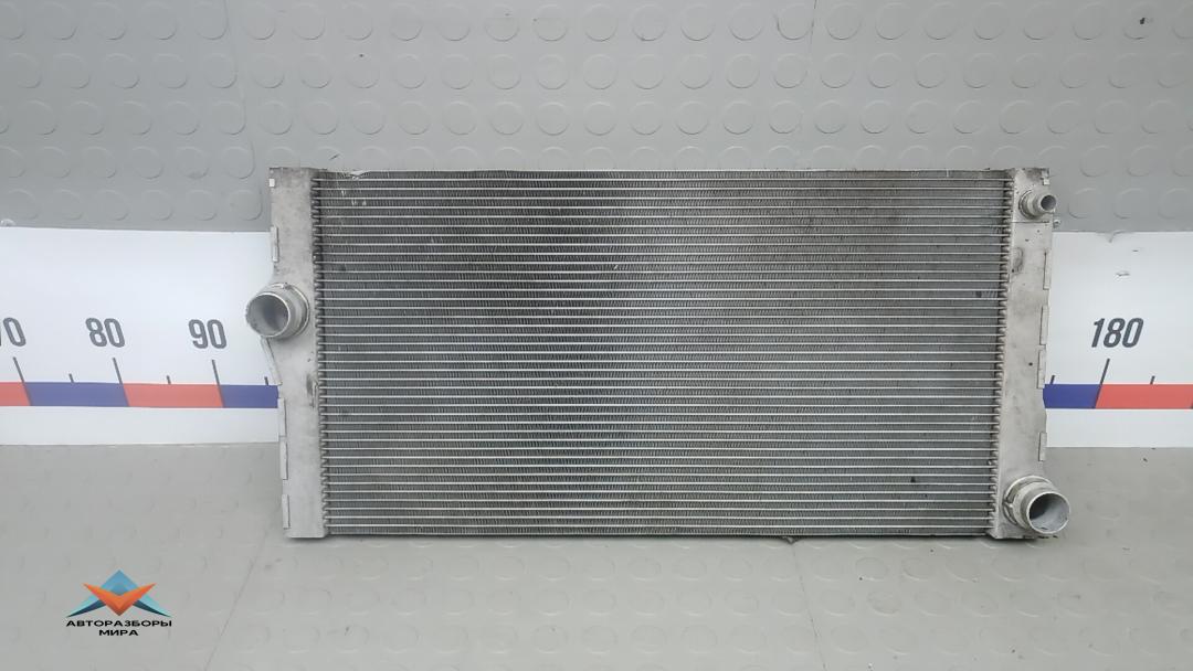 радиатор охлаждения BMW 5 серия F07/F10/F11 2011, 3.0 л., D 530d, дизель, АКПП, хетчбэк 5 дв. - фото №1