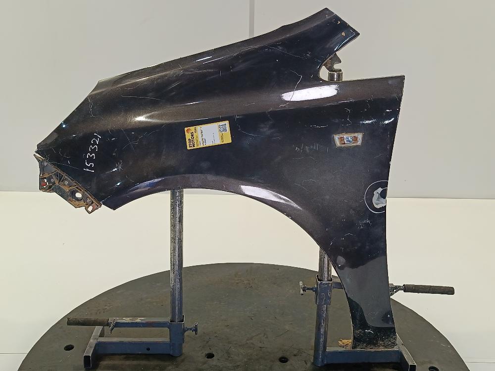 крыло переднее левое Opel Corsa D 2009, цвет - фото №1