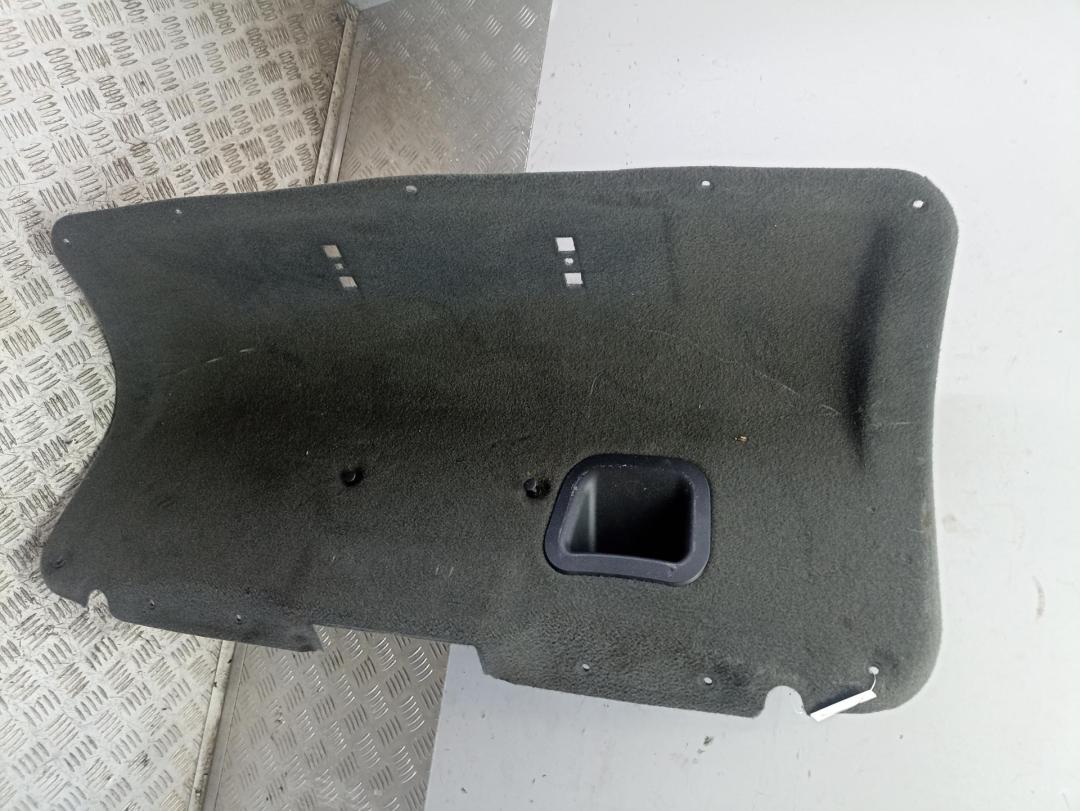 обшивка крышки багажника Opel Vectra C 2002, 2.0 л., дизель, МКПП, серый, седан, 24454613