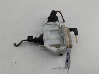 активатор (привод) замка двери Volkswagen Passat B3 1992, 1.8 л., бензин, МКПП, серый, универсал, 357862153