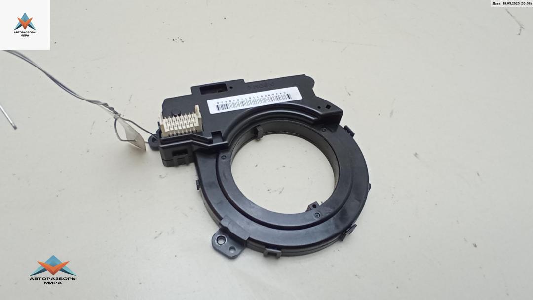 датчик угла поворота руля Volvo S40 2 поколение 2004, 2.4 л., бензин, МКПП, чёрный, универсал - фото №1