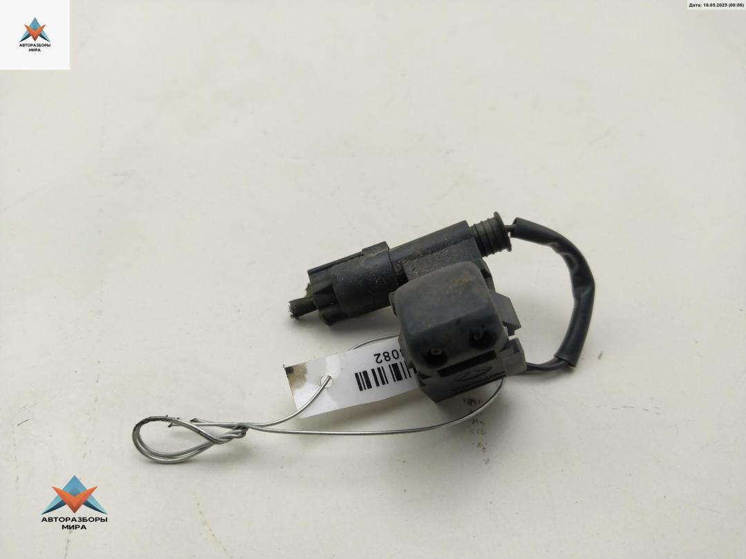 форсунка омывателя лобового стекла Mercedes-Benz C-Класс W203/S203/CL203 2001, 2.7 л., дизель, АКПП, синий, универсал - фото №1