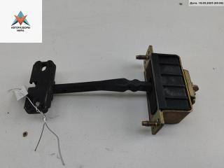 ограничитель открывания двери Mercedes-Benz C-Класс W203/S203/CL203 2003, универсал, A2037200116