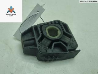 кронштейн радиатора Volkswagen Golf 5 поколение 2007, 1.4 л., бензин, МКПП, серый, хетчбэк 5 дв., 1J0806155