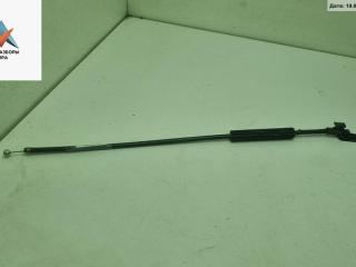 трос капота Volkswagen Golf 5 поколение 2005, 1.4 л., бензин, МКПП, синий, хетчбэк 5 дв., 5M1823531