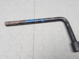 ключ колесный (балонный) Audi Q7 4L 2007, 3.0 л., D TDI, дизель, АКПП, внедорожник 5 дв.