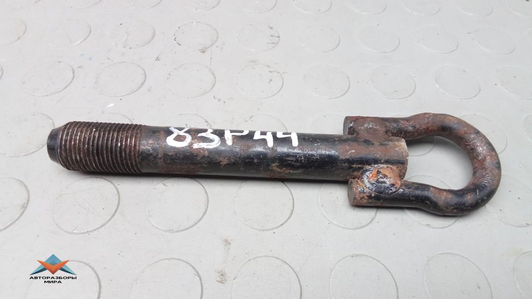 крюк буксировочный Toyota Avensis 3 поколение (T270) 2010, 1.8 л., бензин, МКПП, седан - фото №1