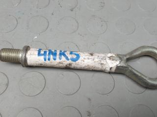 крюк буксировочный Nissan Almera Tino V10 [рестайлинг] 2005, 1.8 л., бензин, МКПП, хетчбэк 5 дв.