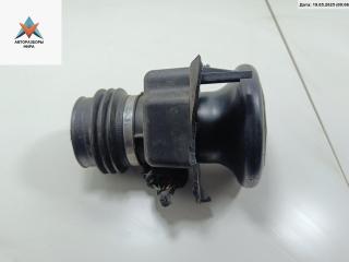 Расходомер (измеритель потока воздуха) Volvo S40 2 поколение 2004, 2.4 л., бензин, МКПП, чёрный, универсал, 8658471