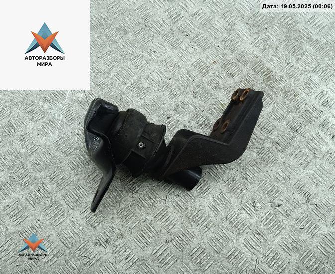 подушка крепления двигателя Ford Mondeo 3 поколение 2002, 2.5 л., бензин, АКПП, серый, универсал, 97BB6P096BC - фото №1