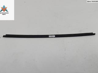 Молдинг стекла двери наружный Volkswagen Bora 1 поколение 2002, 2.3 л., бензин, МКПП, серый, универсал