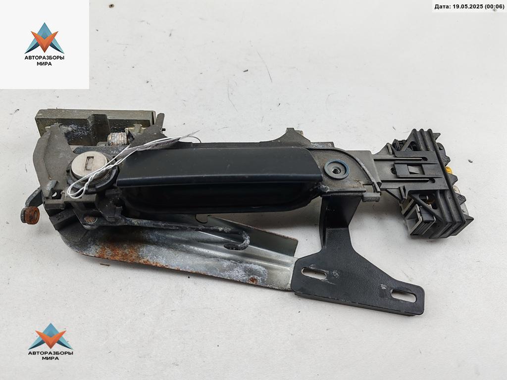 ручка наружная передняя правая BMW 5 серия E34 1990, 2.5 л., бензин, МКПП, синий, седан, 1387631 - фото №1